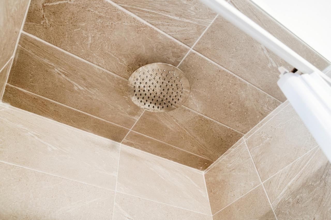 White Loft Como Central - The House Of Travelers Екстер'єр фото