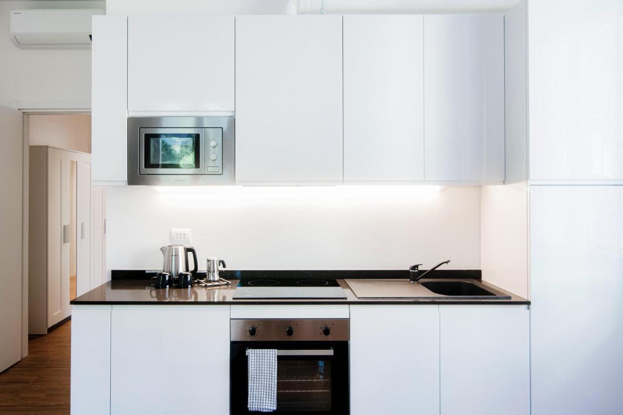 White Loft Como Central - The House Of Travelers Екстер'єр фото