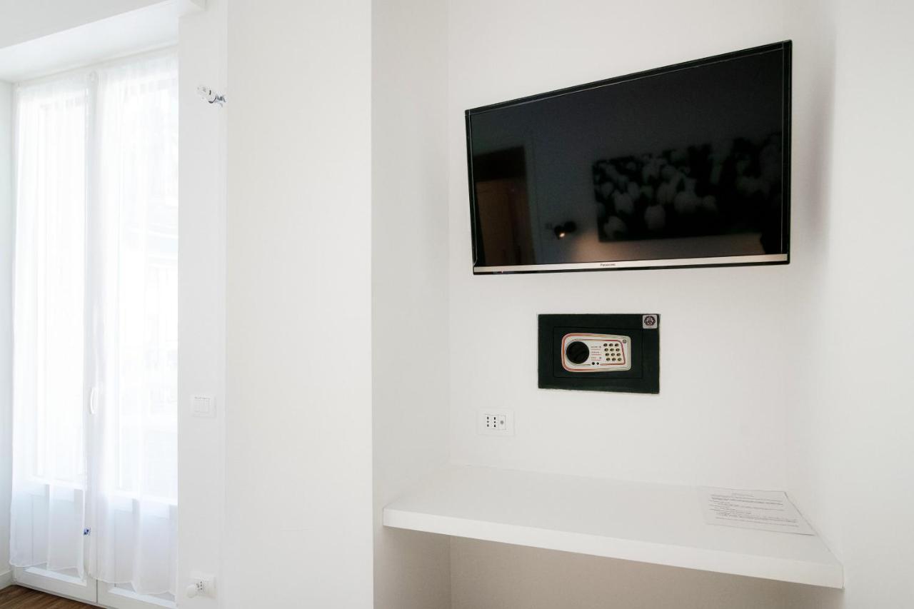 White Loft Como Central - The House Of Travelers Екстер'єр фото