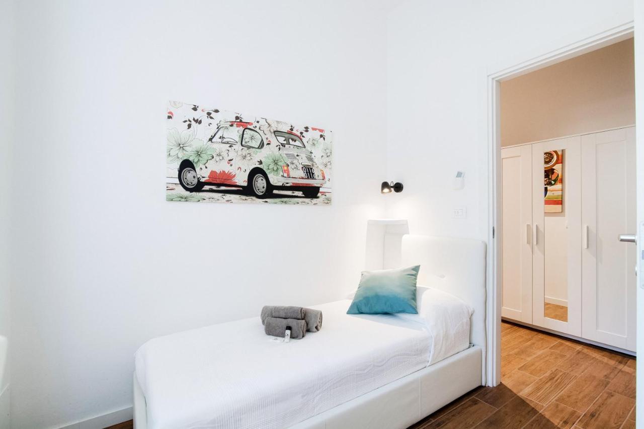 White Loft Como Central - The House Of Travelers Екстер'єр фото