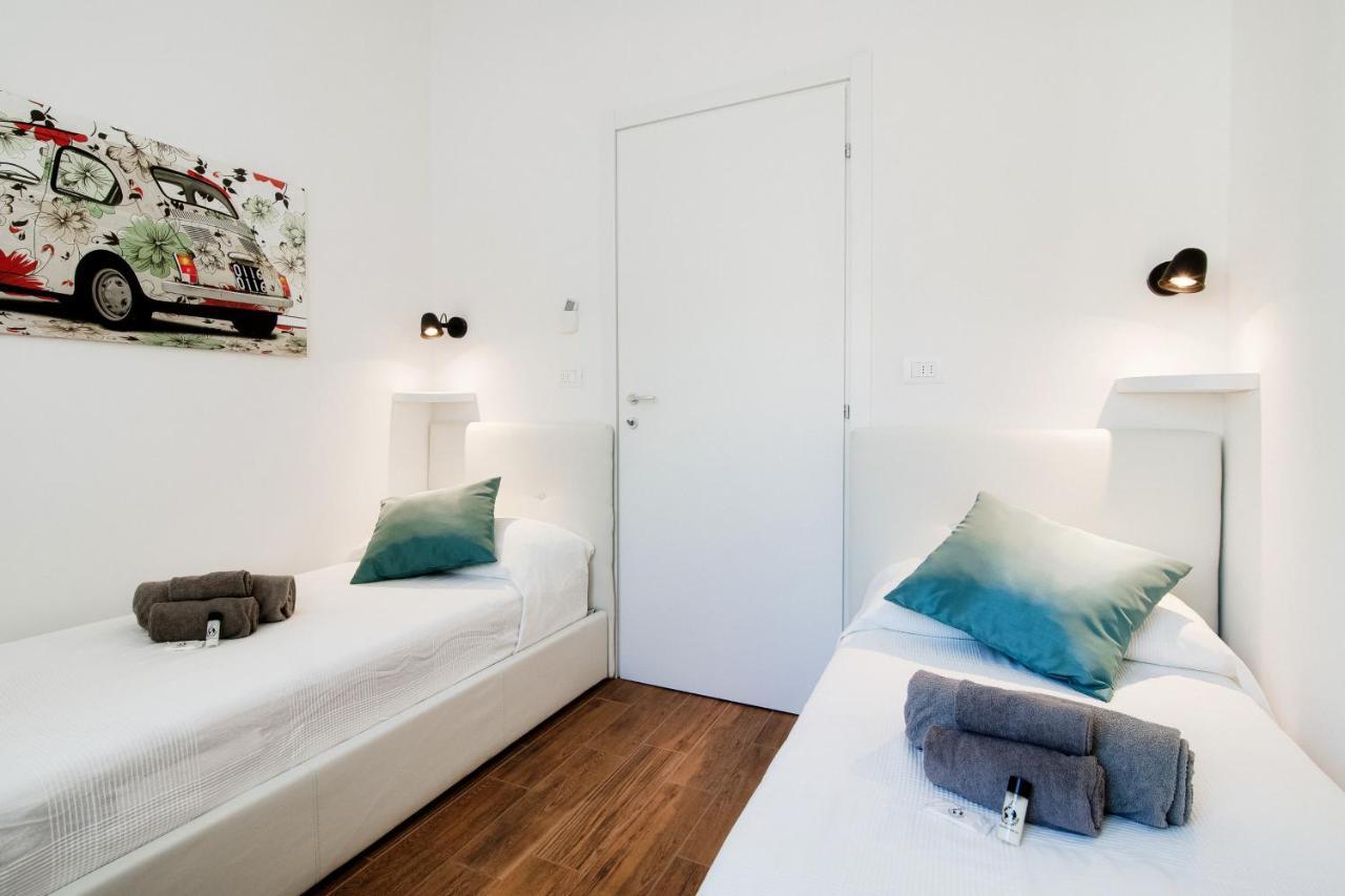 White Loft Como Central - The House Of Travelers Екстер'єр фото